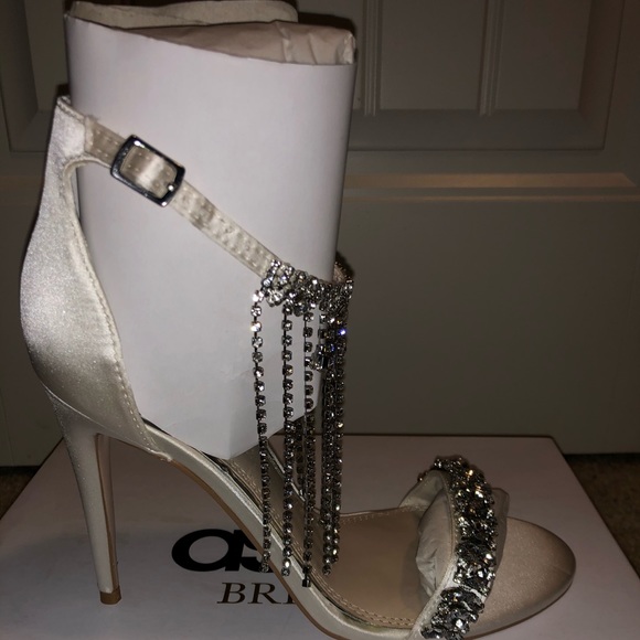 ASOS FORMAL HIGH HEELED SHOE - Picture 5 of 8